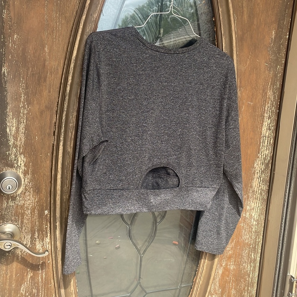 Old Navy cozecore gray cropped top! Size XL
